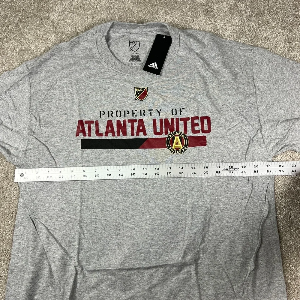 Adidas Mens Large Gray Atlanta United‎ FC Short Sleeve Soccer T-Shirt NWT